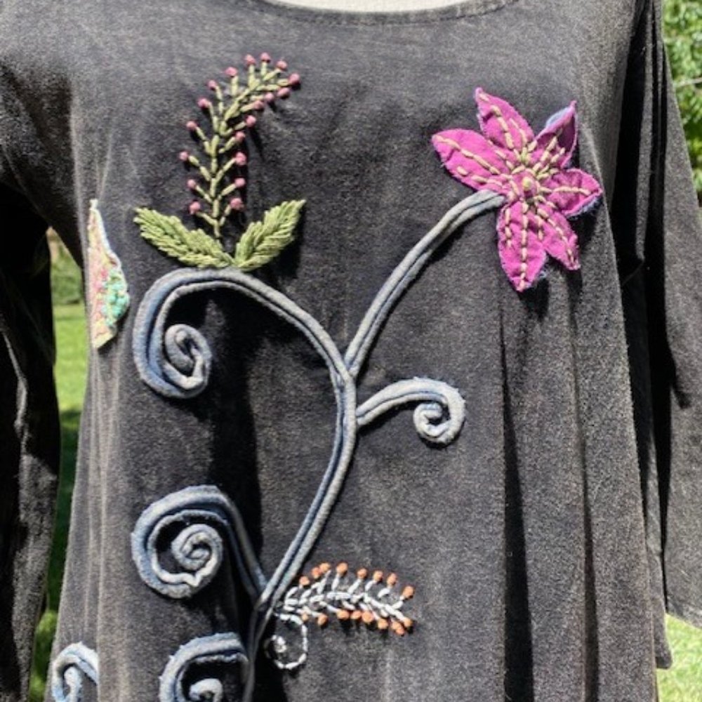 Asymmetrical Top - Picture 3 of 4
